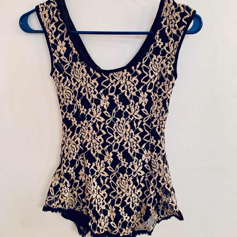 Black and Tan Peplum Shirt (WS)
